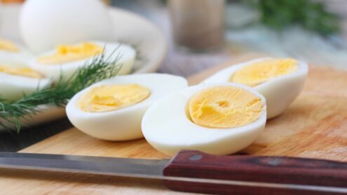 Jak ugotować idealne jajko na twardo?