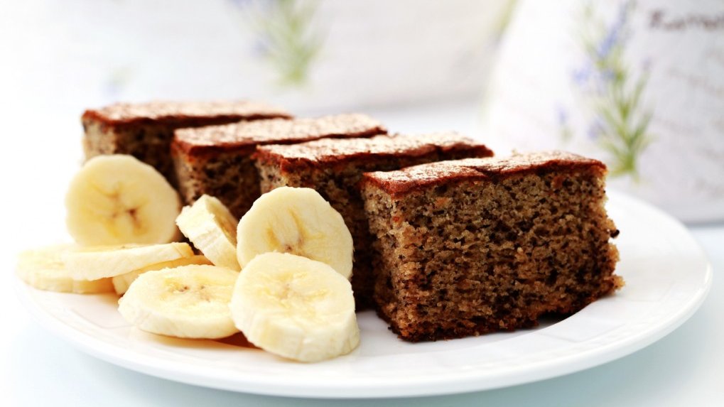Wegańskie ciasto bananowe