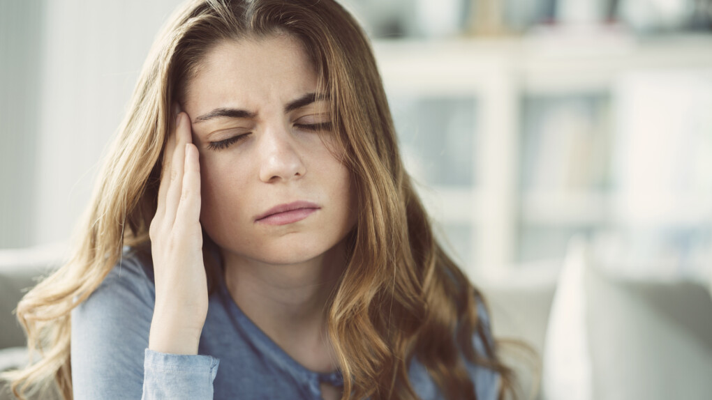 Migrena oczna (z aurą) - przyczyny, objawy, leczenie
