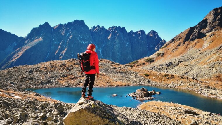 Trekking w Azji: najlepsze trasy na wędrówki i trekking