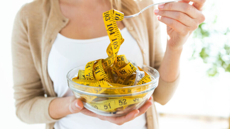 Jak szkodzi dieta cud? 10 przykrych konsekwencji odchudzania na wariata
