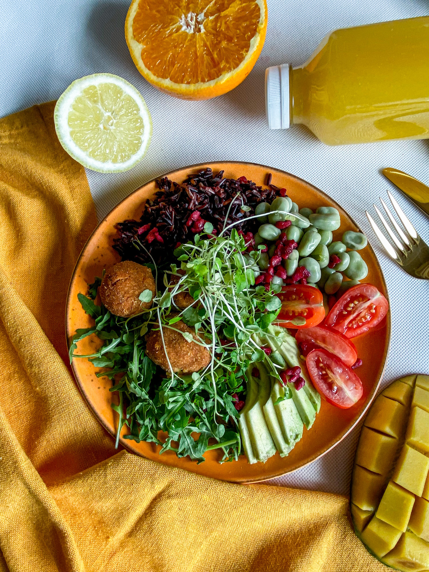 Post przerywany – sprawdź zasady jednego z najpopularniejszych modeli żywieniowych