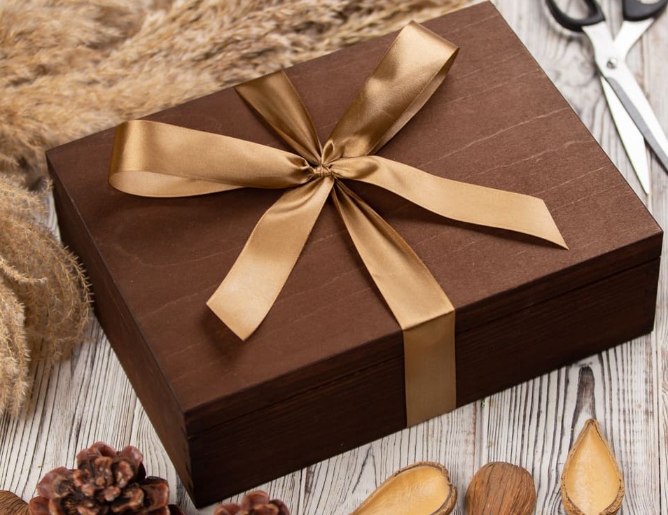 Jak oczarować młodą parę? Prezent ślubny pełen magii!